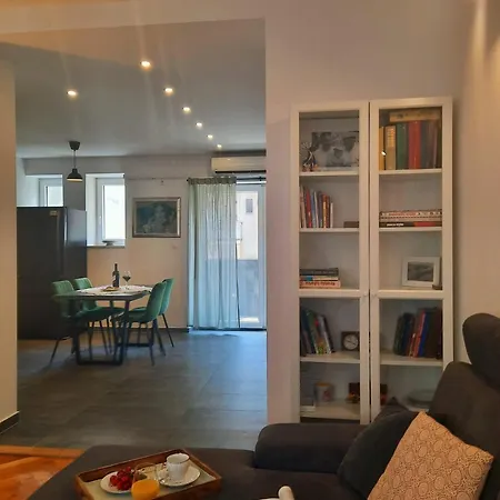 Home Apartament Split